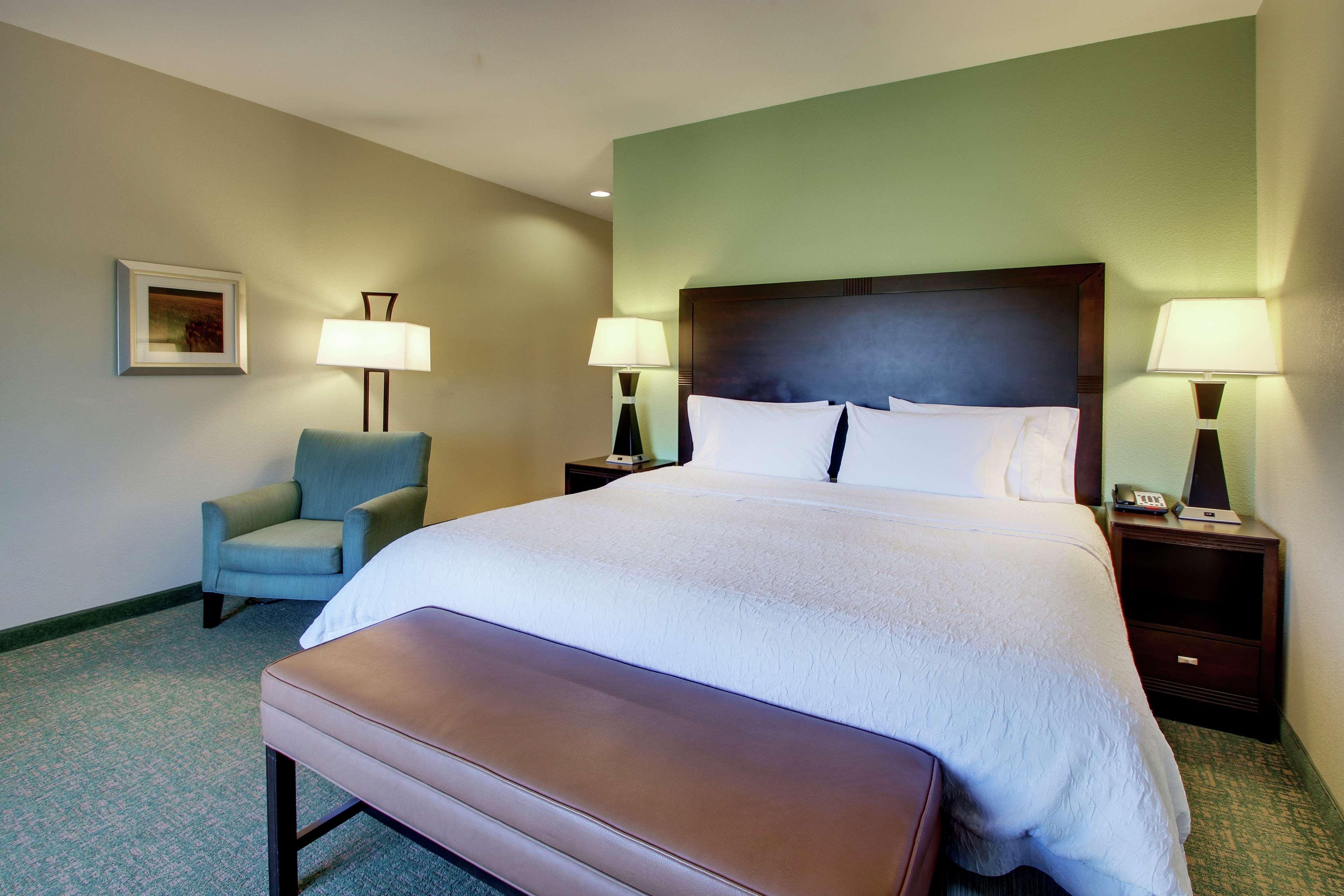 Hampton Inn Vernon Extérieur photo