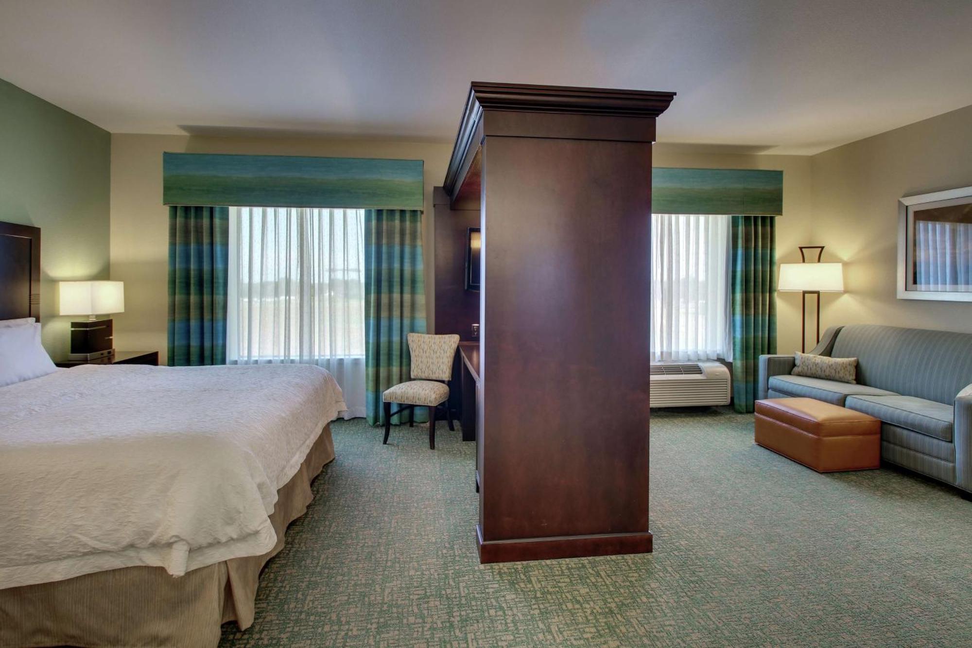 Hampton Inn Vernon Extérieur photo