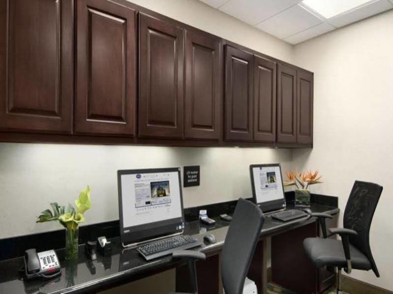 Hampton Inn Vernon Extérieur photo
